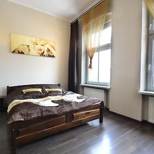 Hostel Royal, Breslau