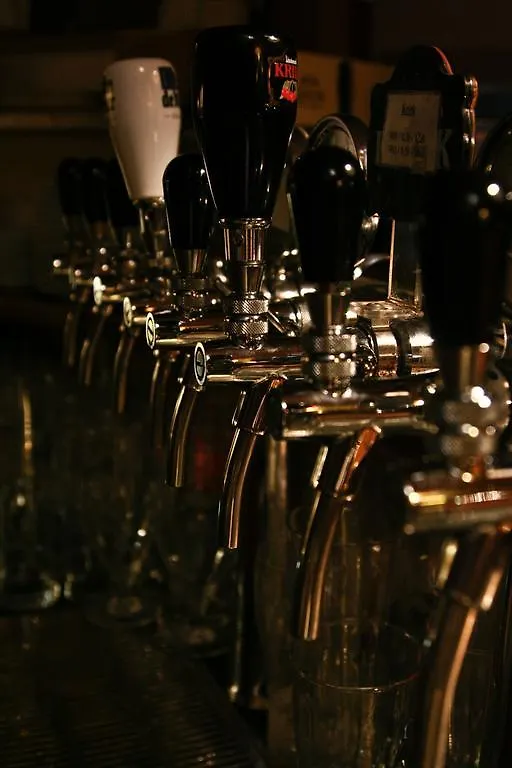 Frühstückspension Academus Pub & Guest House Breslau