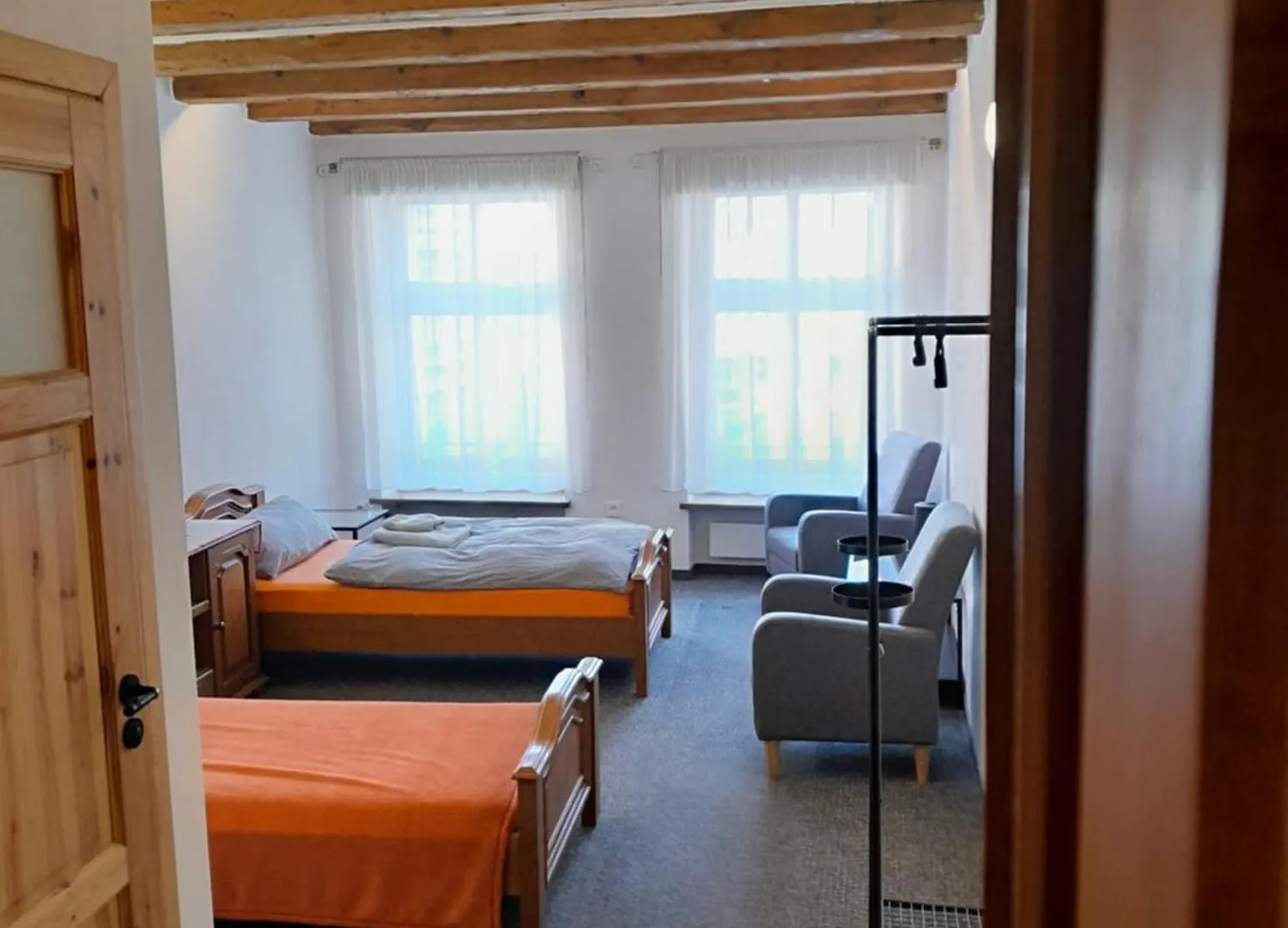 Academus Pub & Guest House Breslau 3*,