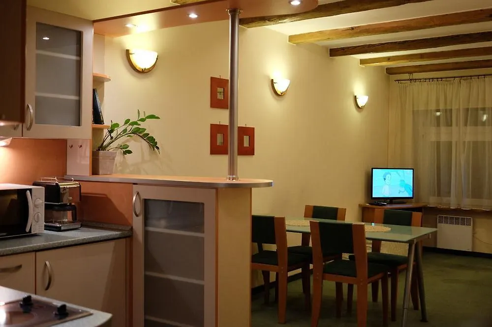 Academus Pub & Guest House Breslau Frühstückspension